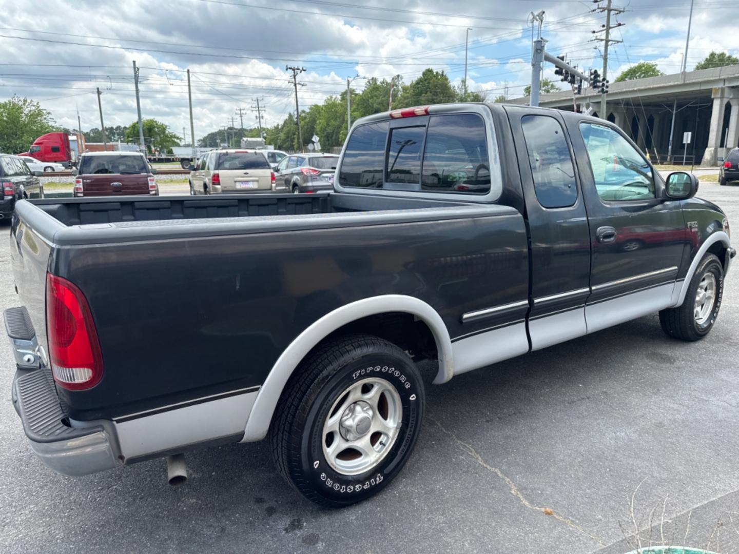 1998 Black Ford F-150 (1FTZX176XWN) , located at 5700 Curlew Drive, Norfolk, VA, 23502, (757) 455-6330, 36.841885, -76.209412 - Photo#3